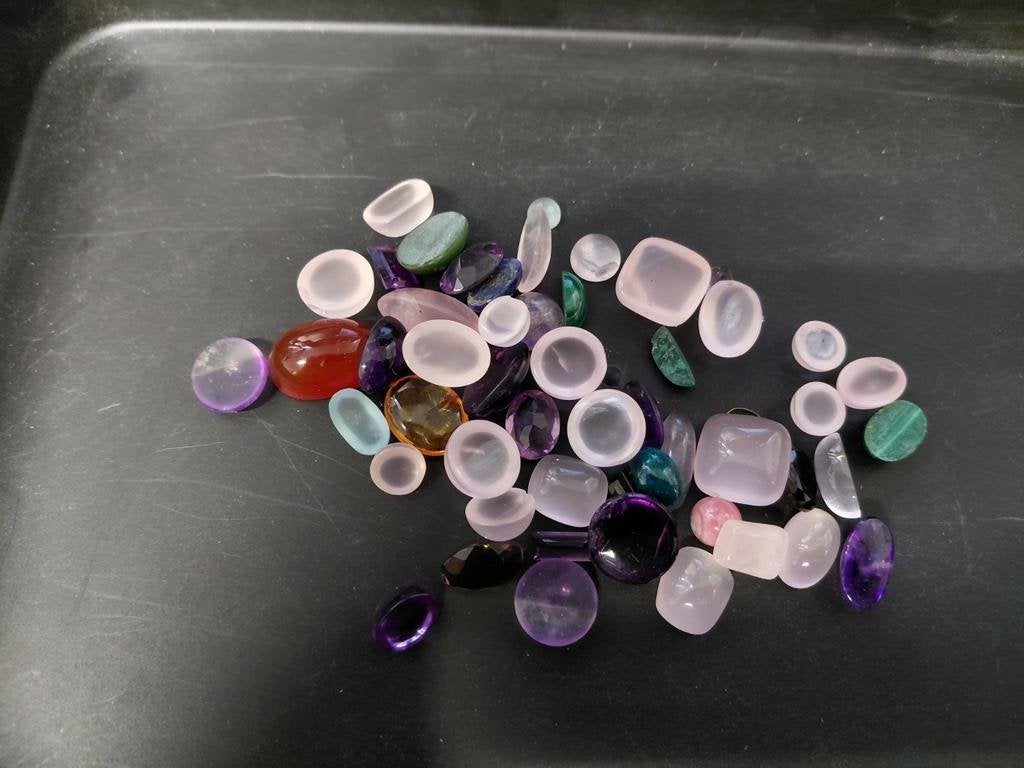 Lot met verschillende edelstenen cabochons, Sieraden, Tassen en Uiterlijk, Edelstenen, Ophalen of Verzenden