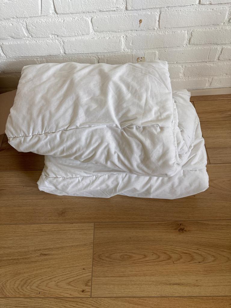 2x Eenpersoons dekbedden, gewassen, Huis en Inrichting, Slaapkamer | Beddengoed, Ophalen, Gebruikt, Eenpersoons, Wit