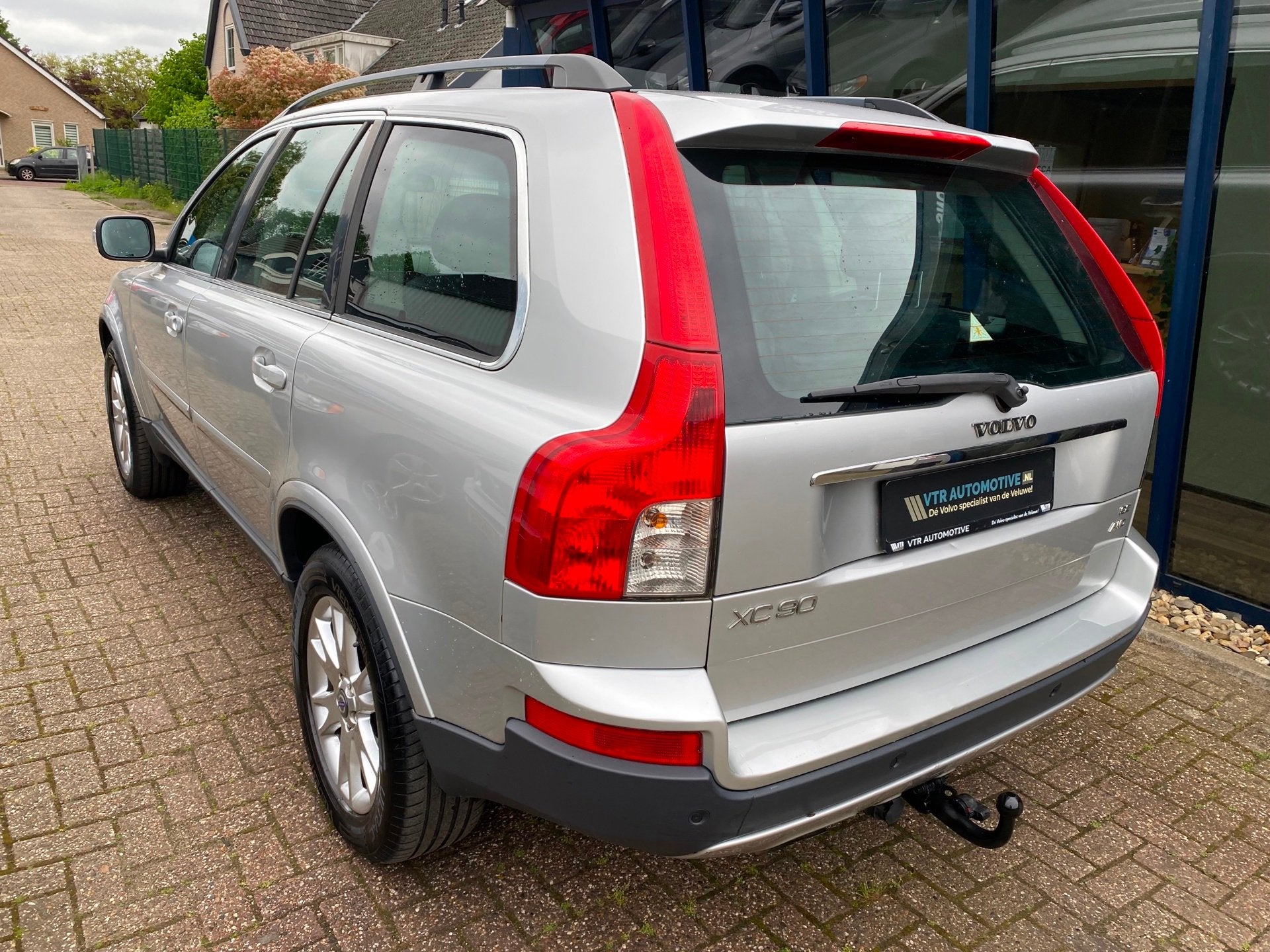 Volvo XC90 3.2 Momentum Automaat 7 Persoons / NL Auto, Auto's, Volvo, 238 pk, Gebruikt, 7 stoelen, Bedrijf