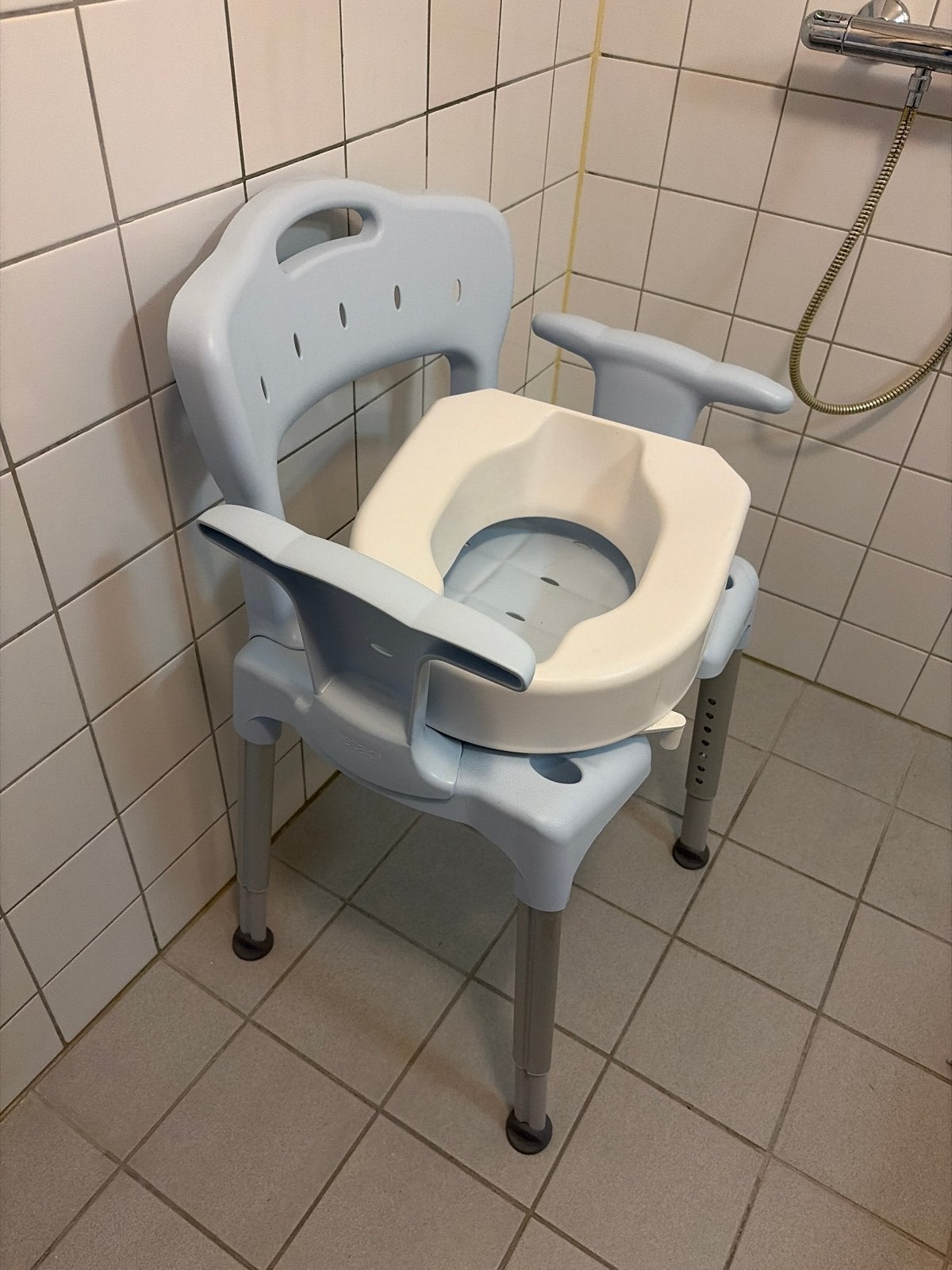 Douchestoel, Ophalen, Nieuw