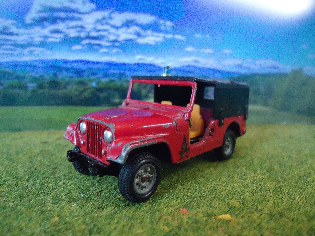 1/43 Jeep Willys CJ-6 - Mattel Mebetoys A-81 brandweer, Ophalen of Verzenden, Gebruikt, Auto, Overige merken
