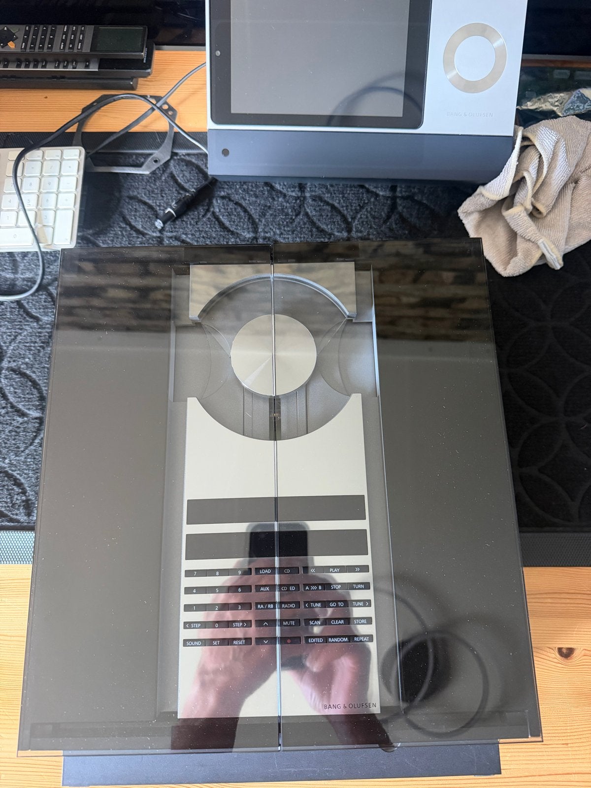 Bang & Olufsen BeoSound 2300 CD-speler/Tuner, Zo goed als nieuw, Bang & Olufsen, Cd-speler, Losse componenten