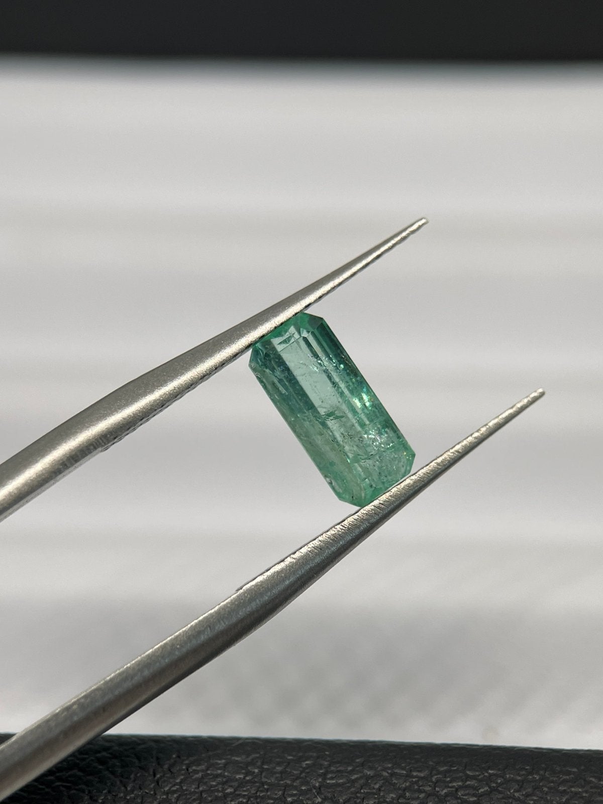 Smaragd Edelsteen 0,83 ct GRA, Ophalen of Verzenden, Nieuw