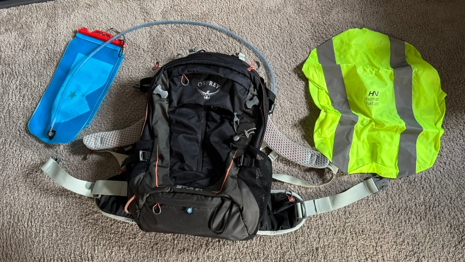 Osprey Sirrus 24 rugzak, zwart met oranje, Ophalen, Zo goed als nieuw, Zacht kunststof, 50 tot 60 cm