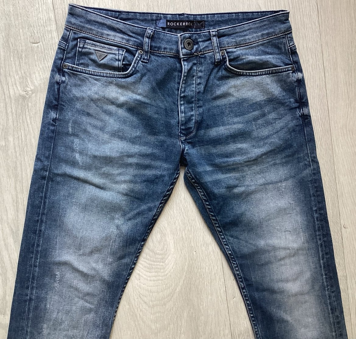 Rockerbox spijkerbroek Jeans maat W31 Zo goed als nieuw, Kleding | Heren, Ophalen of Verzenden, Zo goed als nieuw, Blauw, W32 (confectie 46) of kleiner