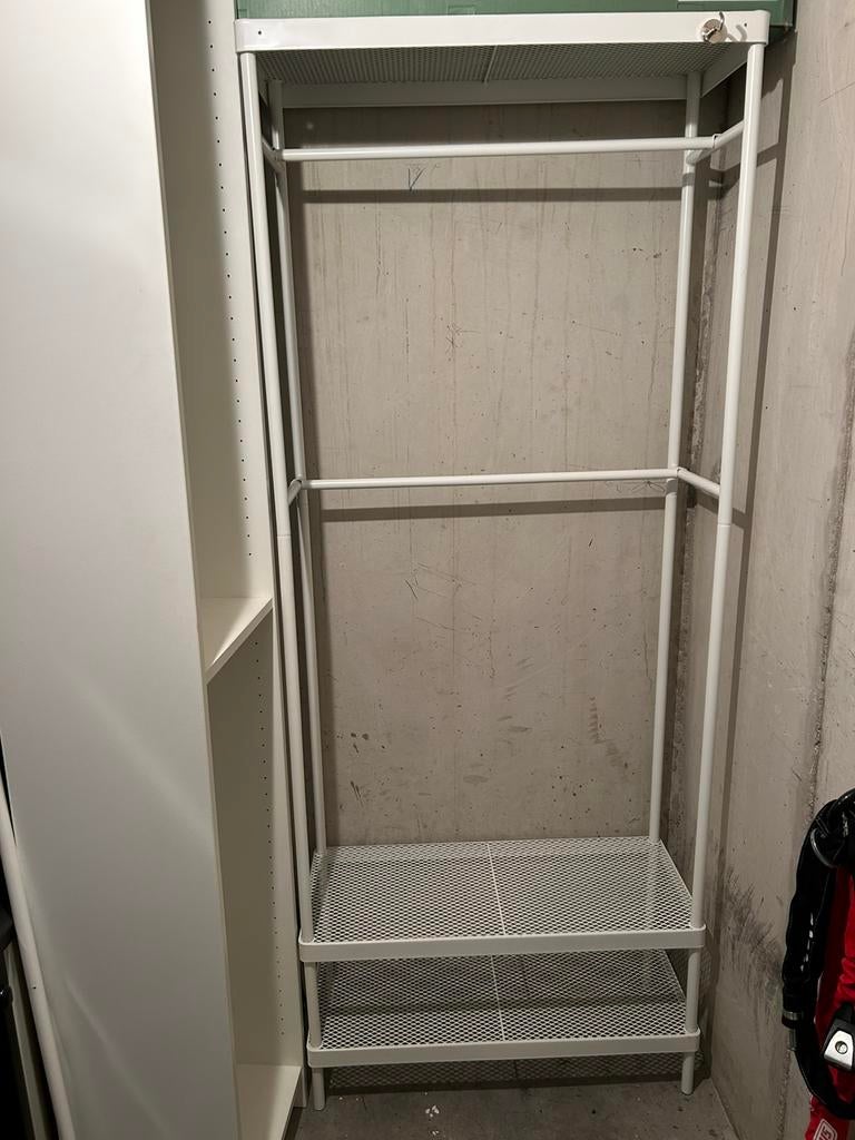 Mackapär kapstok wit | IKEA, Huis en Inrichting, Woonaccessoires | Kapstokken, Ophalen, 200 cm of meer, Zo goed als nieuw, Metaal