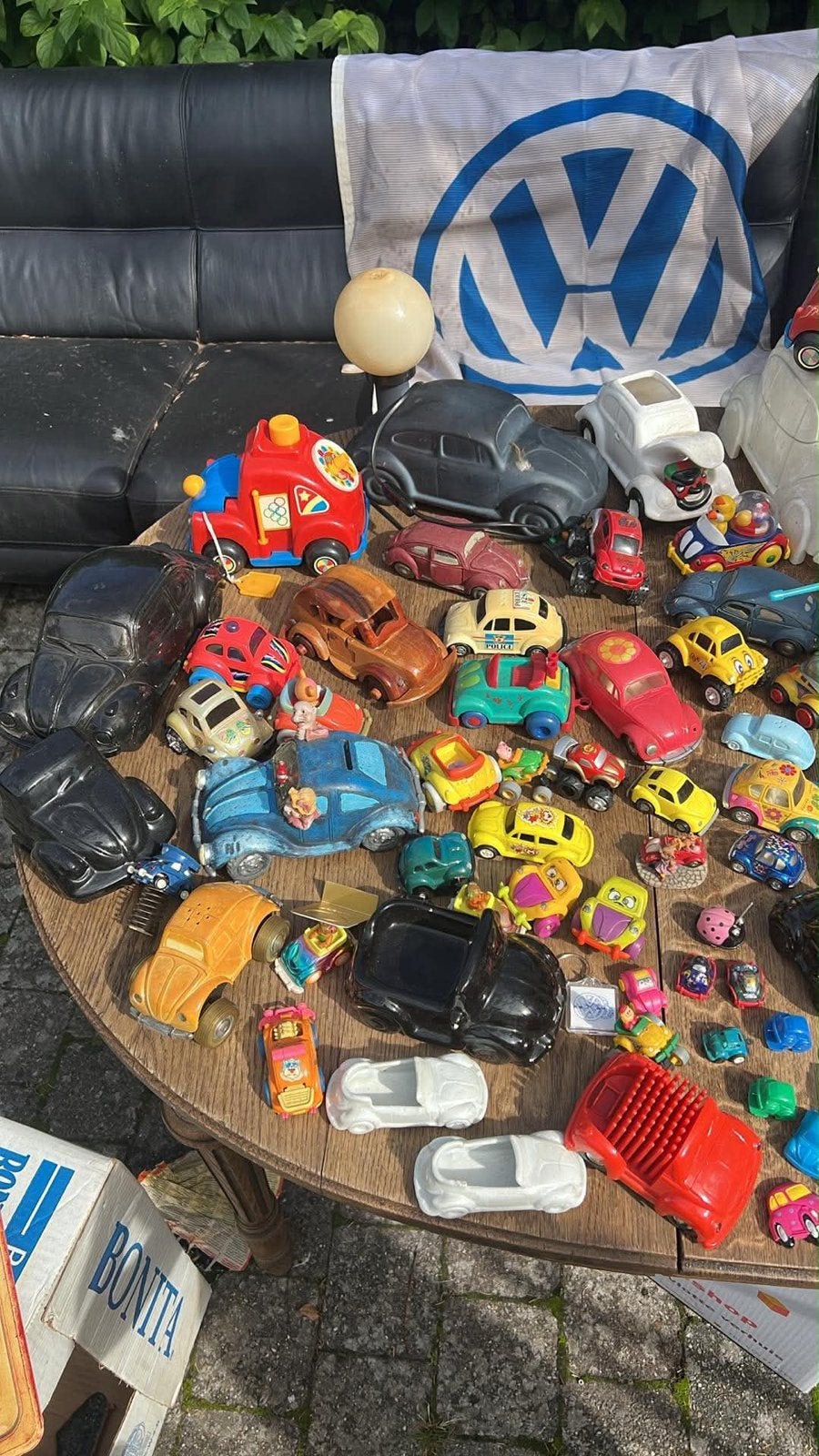 Grote verzameling Volkswagen Kever speelgoed en memorabilia, Ophalen of Verzenden, Gebruikt
