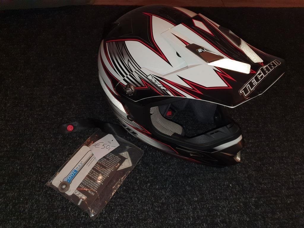 Techno Volt MX helm maat 58 = M, M, Offroadhelm, Dames, Ophalen of Verzenden
