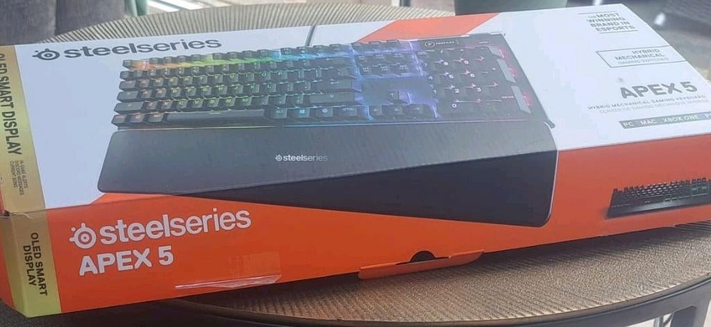 Steelseries toetsenbord en draadloze muis, Ophalen, Zo goed als nieuw