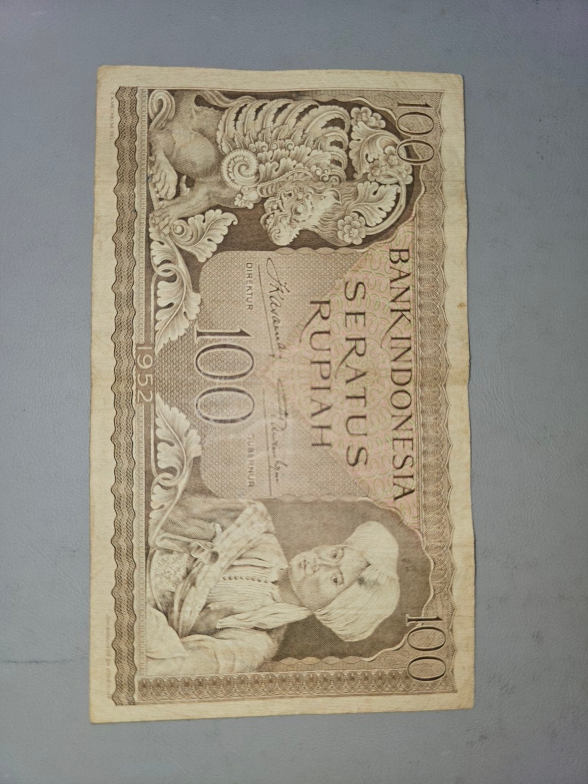 Indonesische 100 Rupiah bankbiljet uit 1952, Verzenden, Zuidoost-Azië, Los biljet