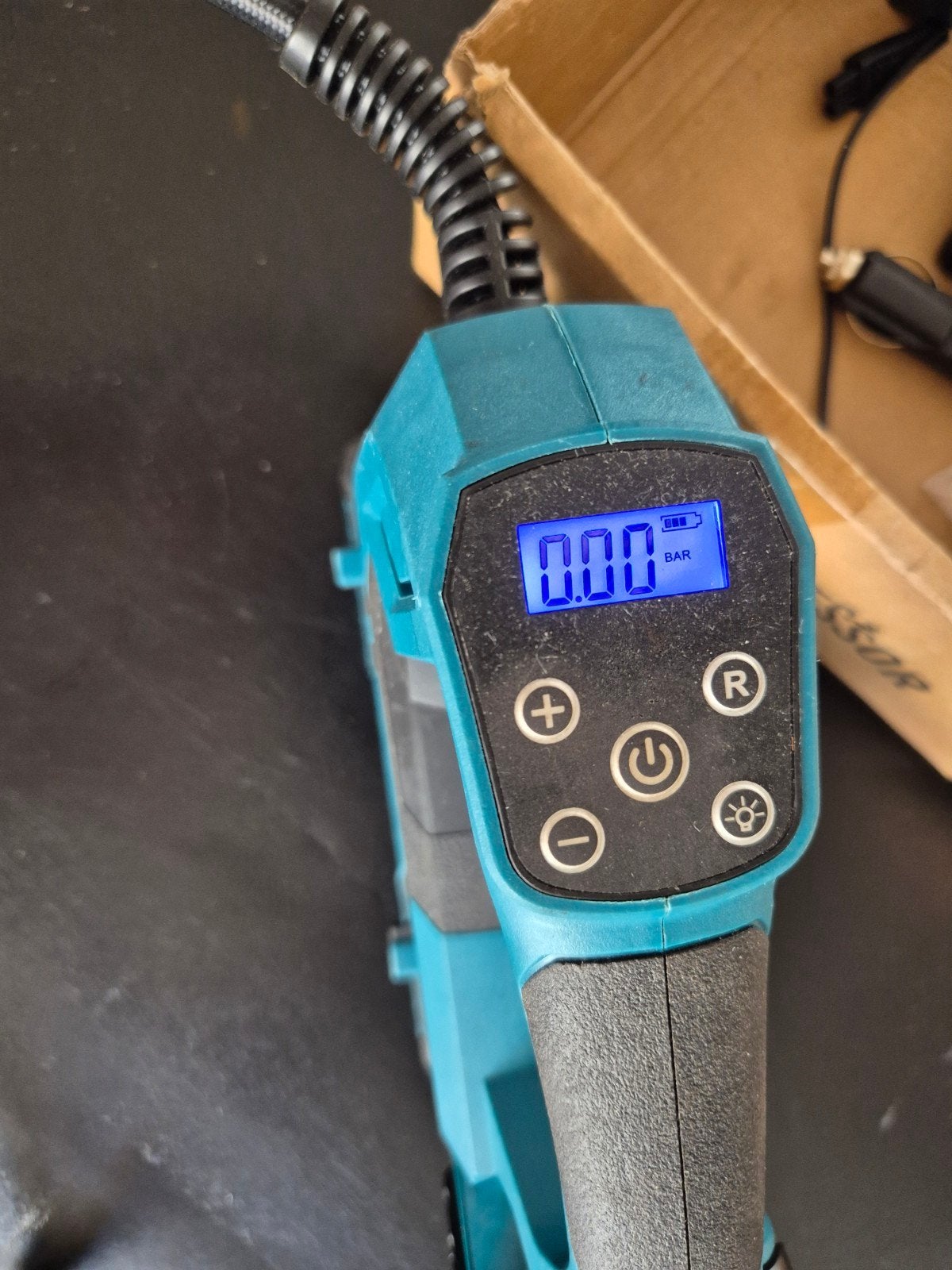 Draagbare Accu Compressor - Ideaal voor onderweg!, Doe-het-zelf en Verbouw, Compressors, Minder dan 25 liter, Ophalen of Verzenden