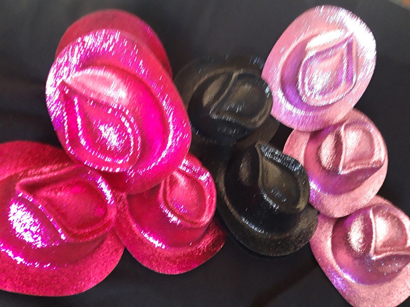 10x Nieuwe Glitterhoedjes - Roze, Zwart, Rood, Ophalen, Nieuw, Hoed of Pruik, Verjaardag