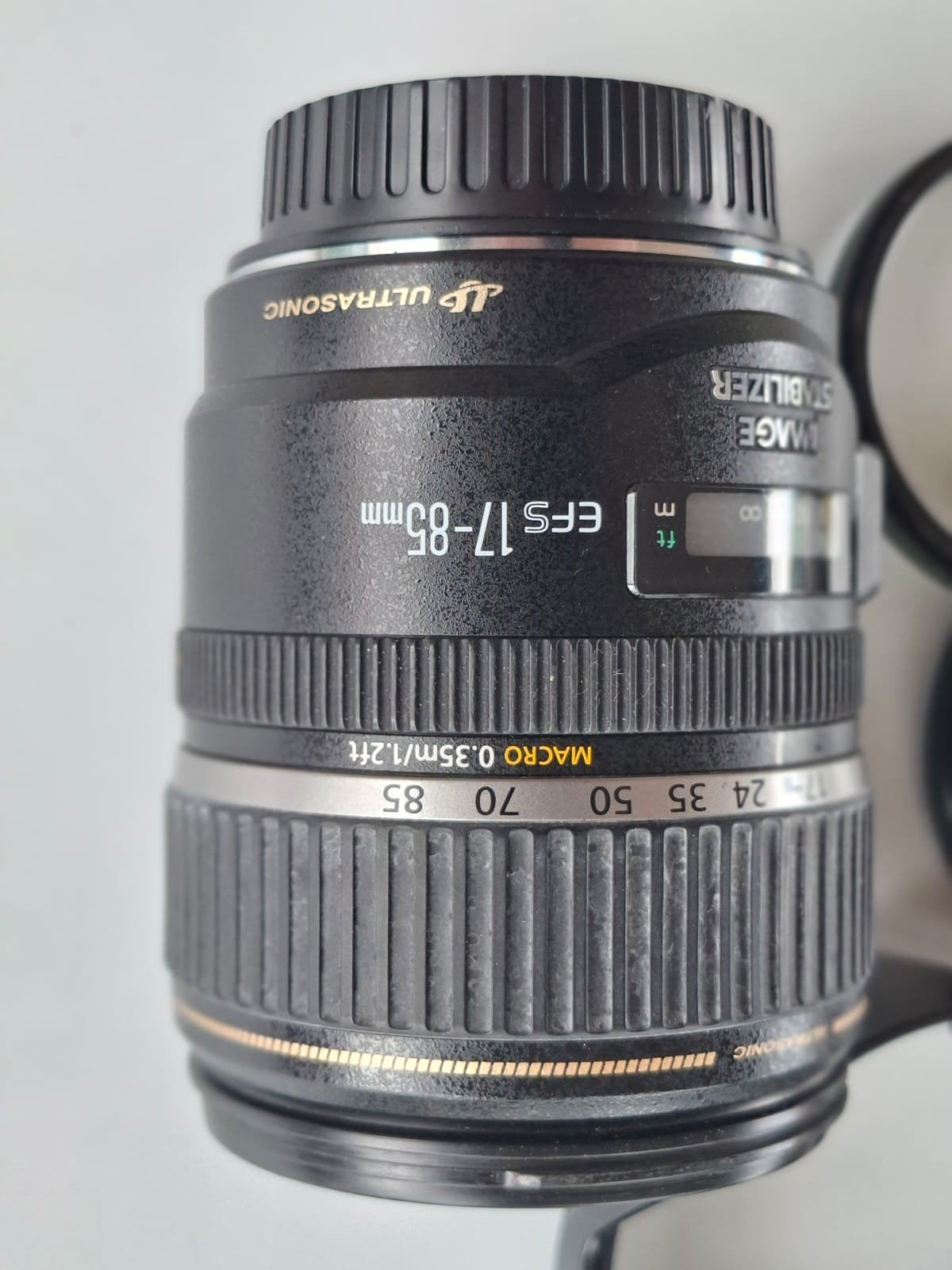 Canon EF-S 17-85mm f/4-5.6 IS USM lens (motor hapert), Gebruikt, Canon, Ophalen of Verzenden, Standaardlens