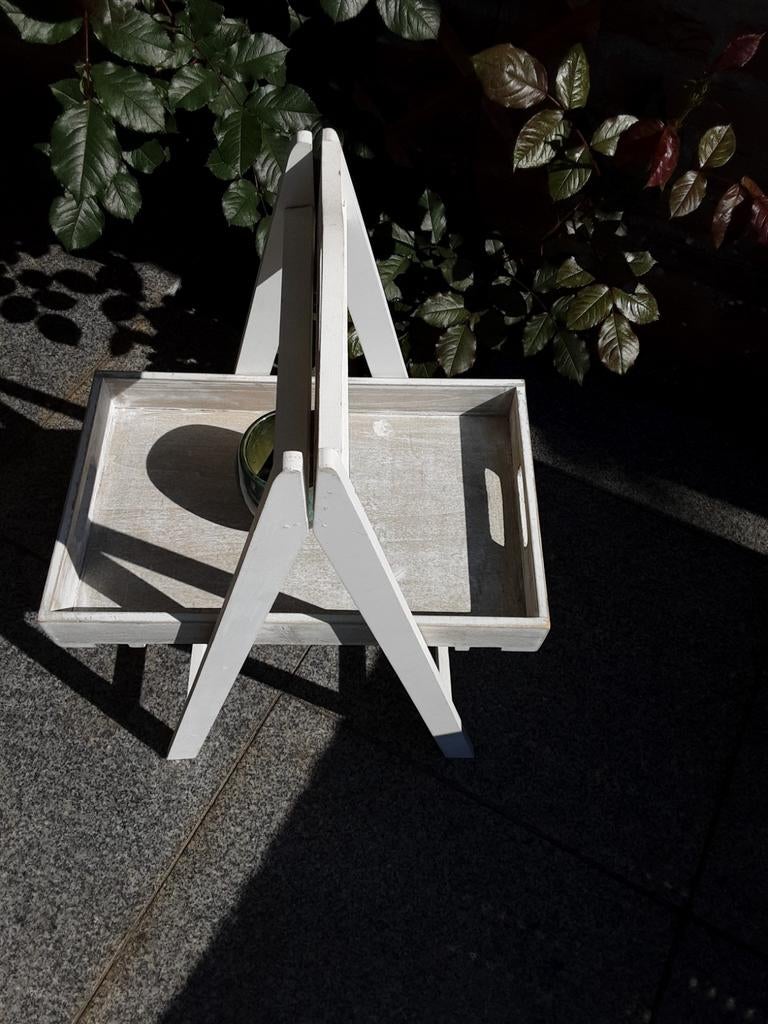 Decoratieve plantentafel voor buiten - wit hout, Ophalen, Gebruikt