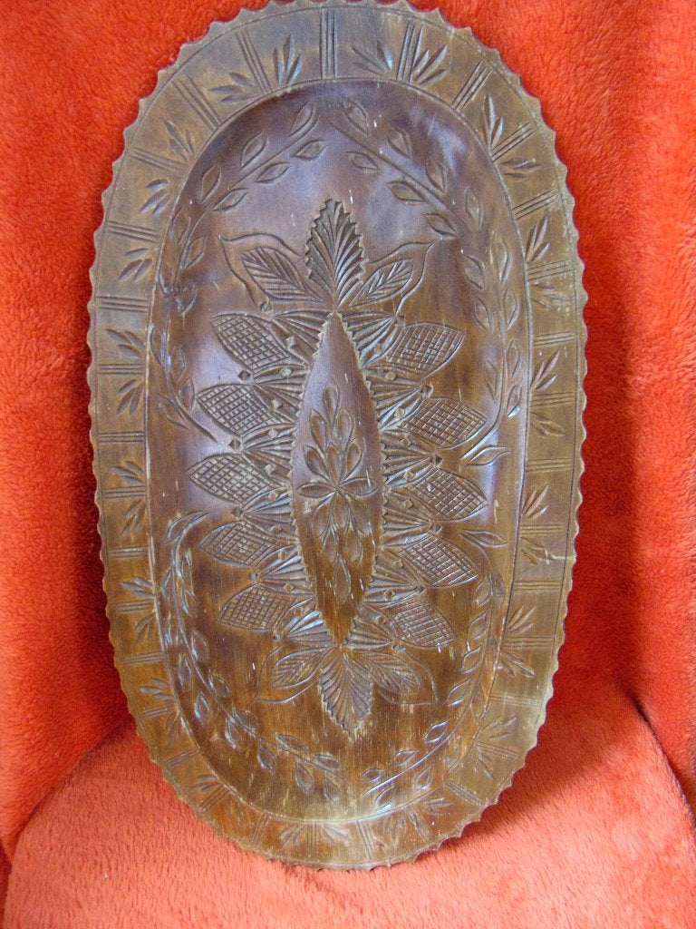 Oude houtsnijwerk Schaal, Overige onderwerpen, Handgemaakt, 20 - 50 cm, Hout