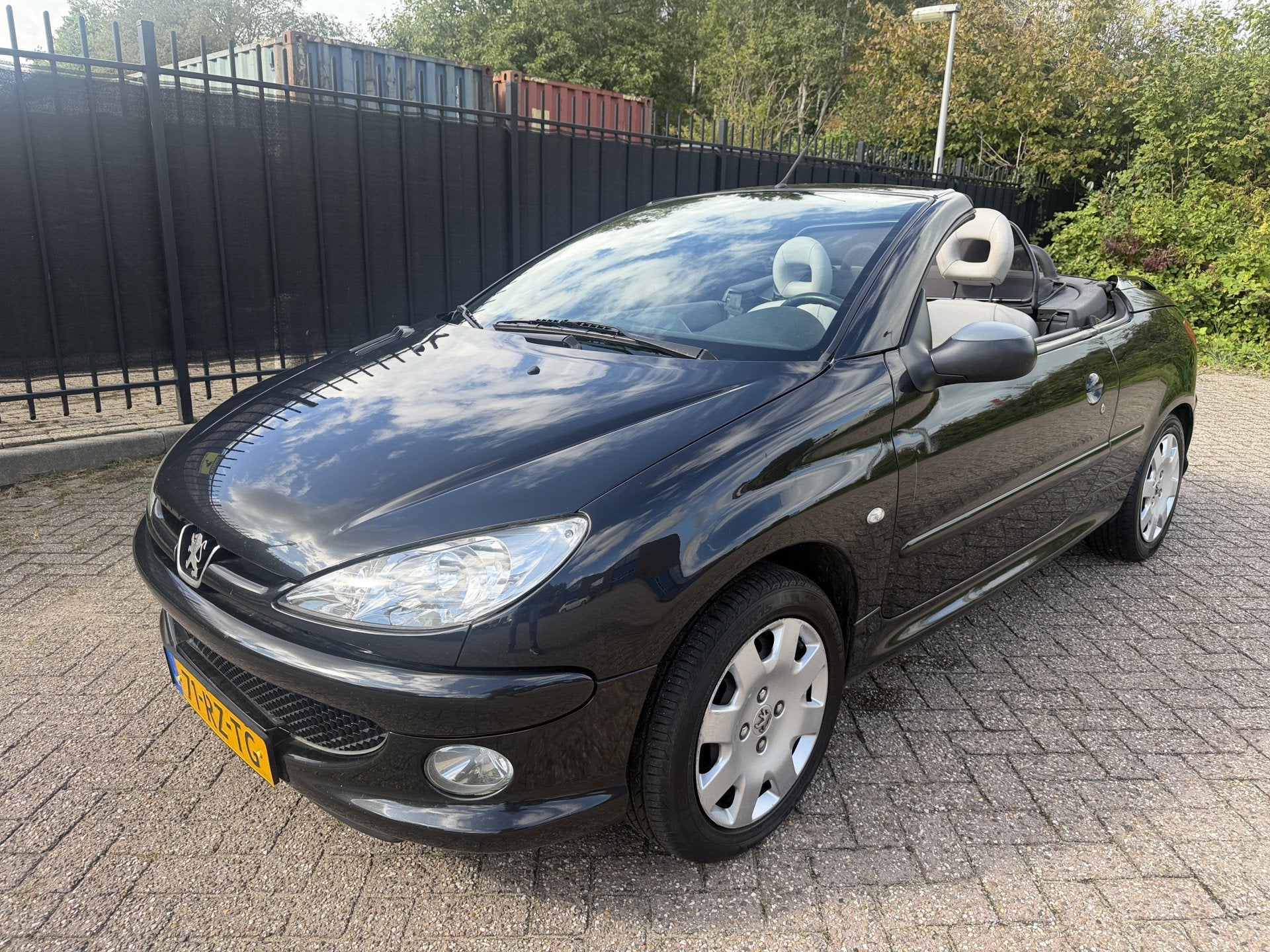 Peugeot 206 CC 1.6-16V Leer/Windscherm/CV/Elektr Dak, Auto's, Voorwielaandrijving, Gebruikt, 4 cilinders, Cabriolet