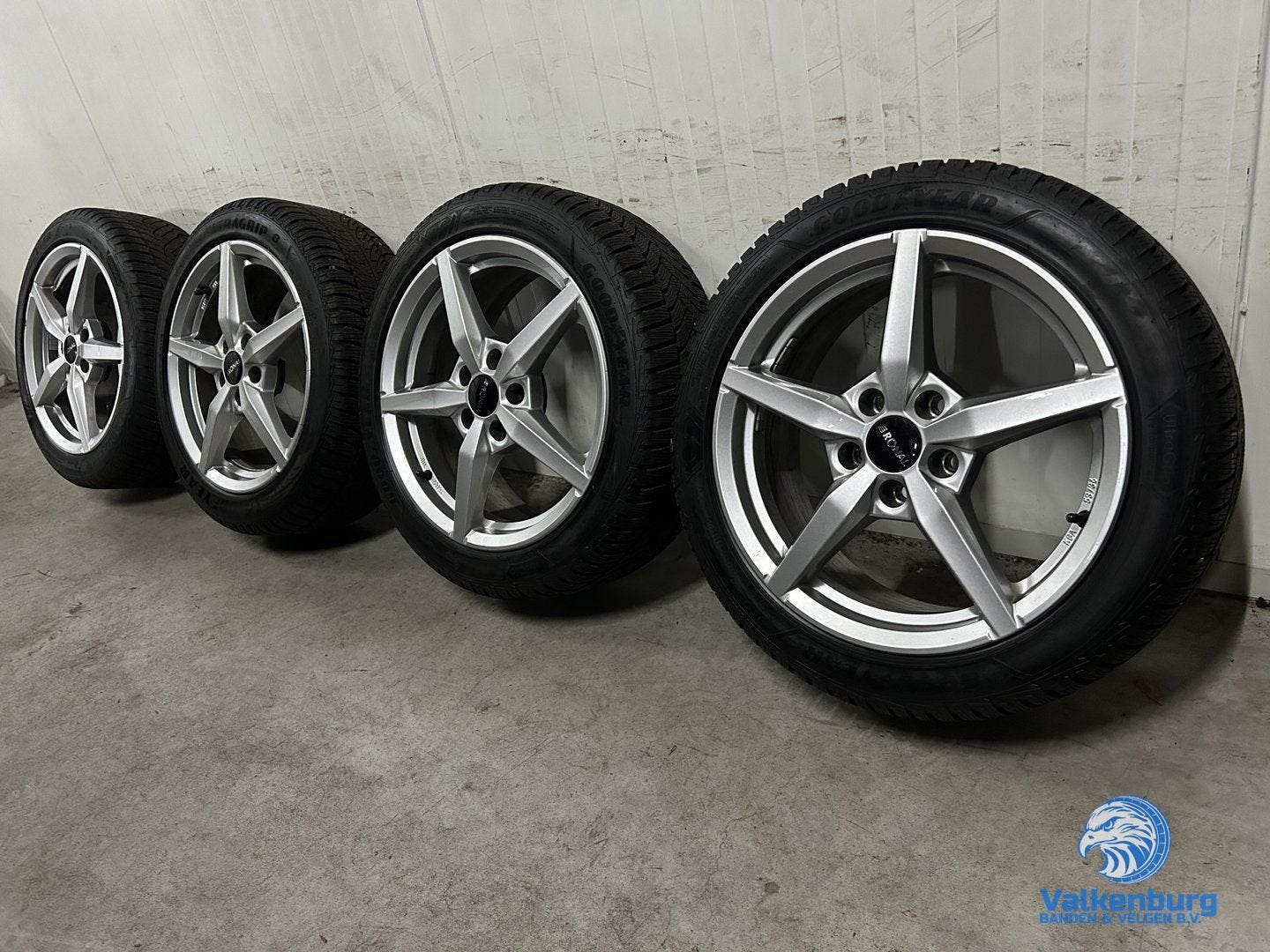 8-9mm! VAG VW Golf Caddy Audi A3 Leon 17 inch velgen 5x112 w, Gebruikt, -, -, Banden en Velgen
