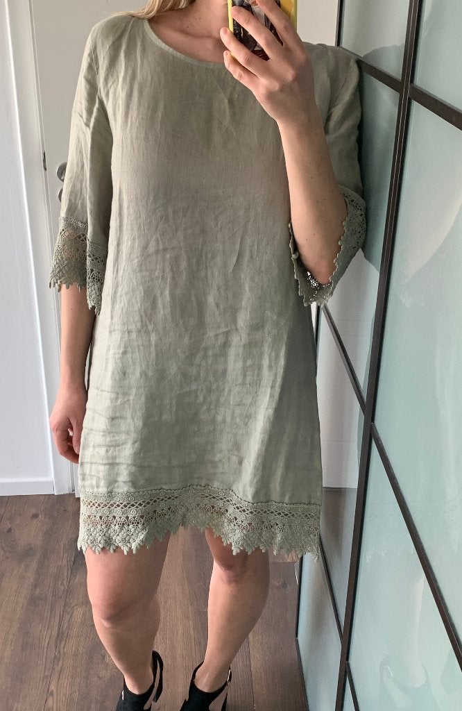 Perla Nera ibiza boho stijl linnen jurk tuniek kakigroen M, Kleding | Dames, Jurken, Nieuw, Ophalen of Verzenden, Knielengte, Groen