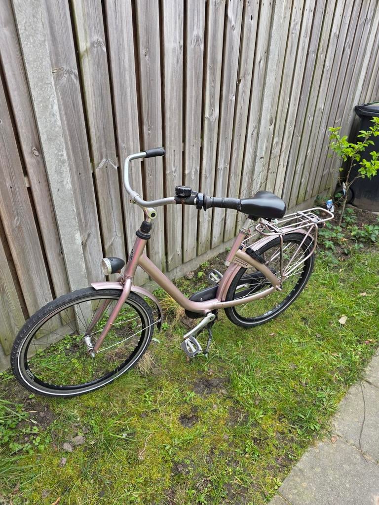Gazelle metalic roze fiets, Fietsen en Brommers, Fietsen | Dames | Damesfietsen, 53 tot 56 cm, Ophalen of Verzenden, Gebruikt