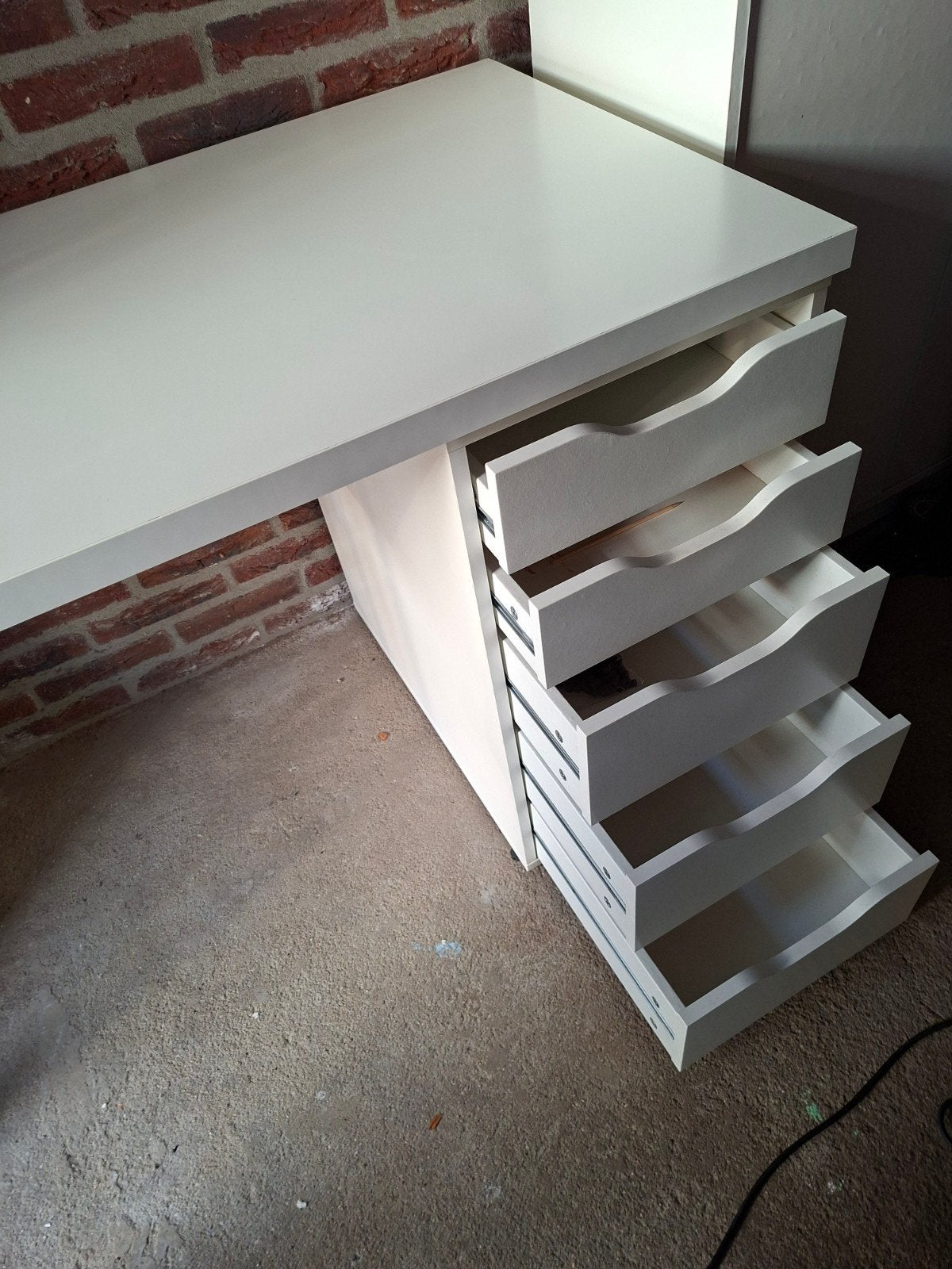 IKEA LAGKAPTEN / ALEX Bureau met lades en bureaustoel, Ophalen, Met lades, Gebruikt, Spaanplaat of MDF