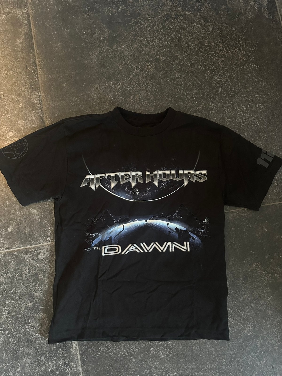 The weeknd after hours til dawn concert XO merch tee maat S, Ophalen of Verzenden, Zo goed als nieuw, Maat 46 (S) of kleiner, Zwart