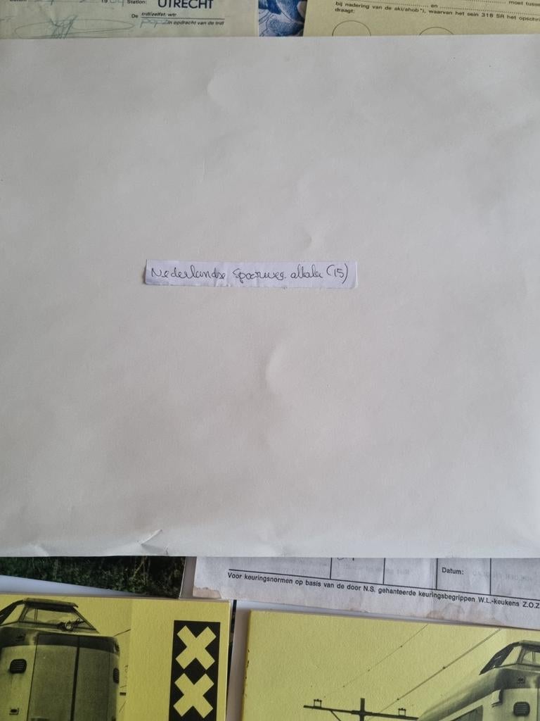 Nederlandse Spoorwegen documenten en boekjes, Ophalen of Verzenden, Trein, Boek of Tijdschrift