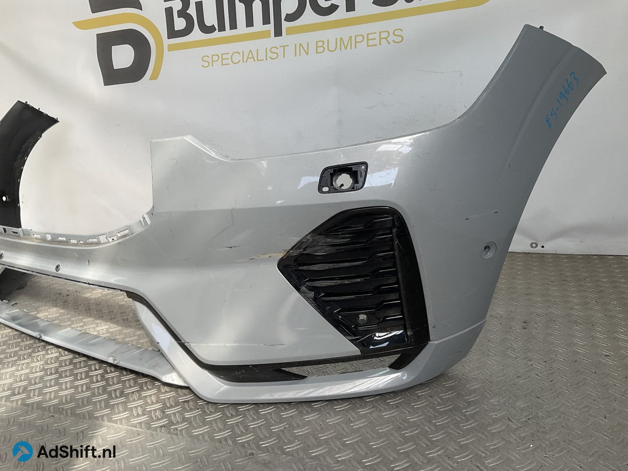 Bumper Volvo XC60 XC-60 R-Design Rdesign Facelift 21- 322349, Bumper