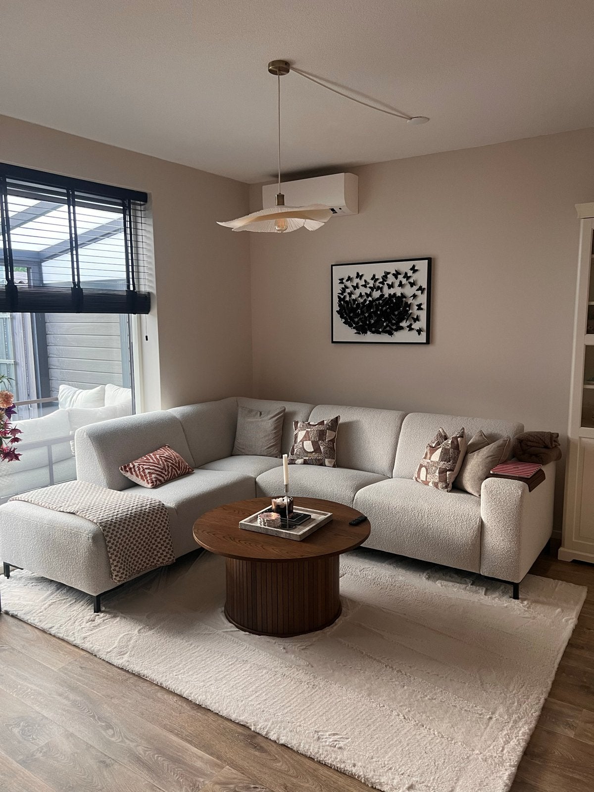 Fluffy Beige Tapijt 200x280 cm - Zacht en Modern, Gebruikt, Beige, 200 cm of meer, Ophalen of Verzenden