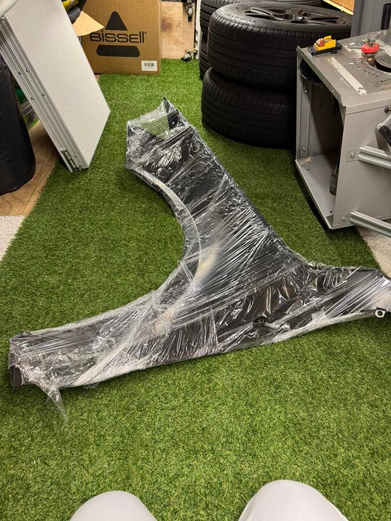 Te koop rechter spatbord Audi Q5, Ophalen, Voor, Nieuw, Audi