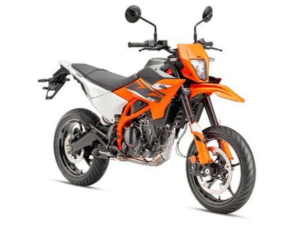 KTM 125 SMC R, Motoren, 2 cilinders, KTM, Bedrijf, Meer dan 35 kW