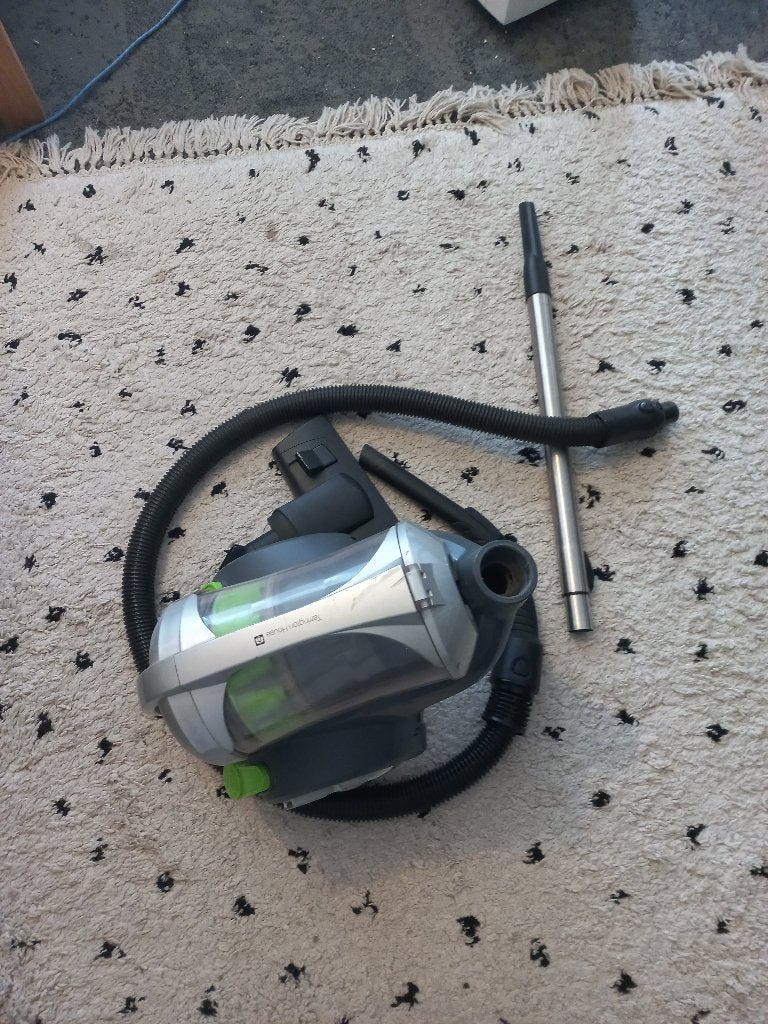 Tarrington House MVC1400 Stofzuiger – Krachtige Zuigkracht, Gebruikt, Reservoir, 1200 tot 1600 watt, Ophalen