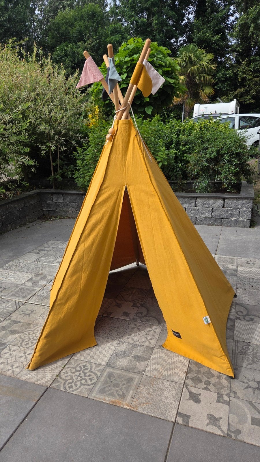 Tipi (speel) tent Roommate oker, Ophalen, Zo goed als nieuw