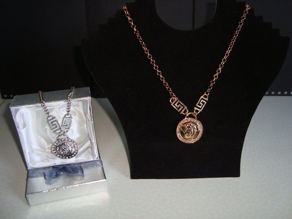 MEDUSA Halsketting & Horloge goud/zilver kleur vanaf € 16,95, Verzenden, Nieuw, Overige materialen, Overige merken