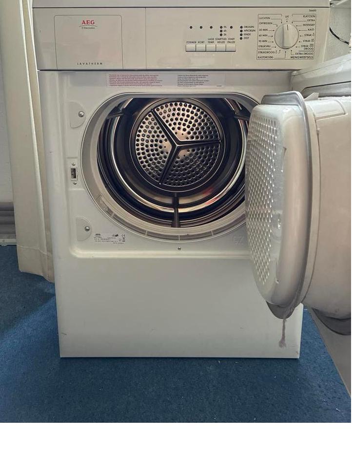 AEG Lavatherm T36600 Condensdroger - Betrouwbaar en Efficiën, Ophalen, 6 tot 8 kg, Gebruikt, Voorlader