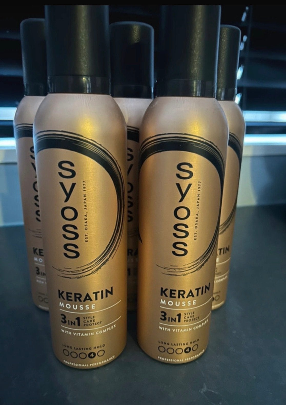 Syoss Keratin Mousse 3-in-1 - Stijl, Verzorging & Beschermin, Ophalen of Verzenden, Nieuw, Gel, Wax, Haarlak of Mousse