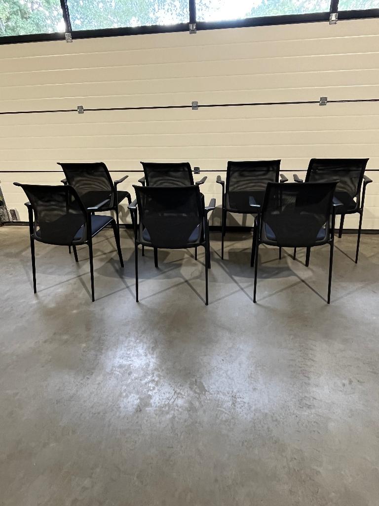 Stoelen Vitra, Huis en Inrichting, Stoelen, Ophalen, Gebruikt, Modern, tijdloos, Zwart