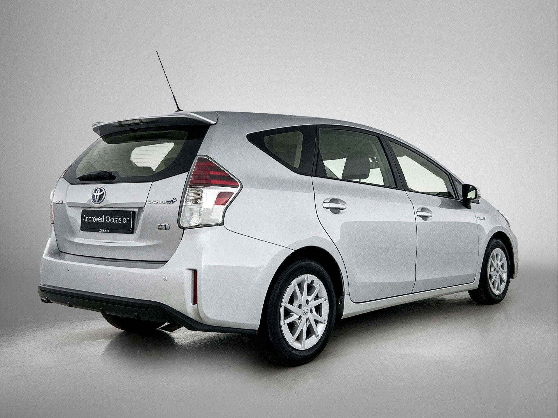 Toyota Prius Wagon 1.8 Comfort 96g | 7-persoons | Climate Co, Auto's, 12 maanden, Gebruikt, 4 cilinders, 7 stoelen