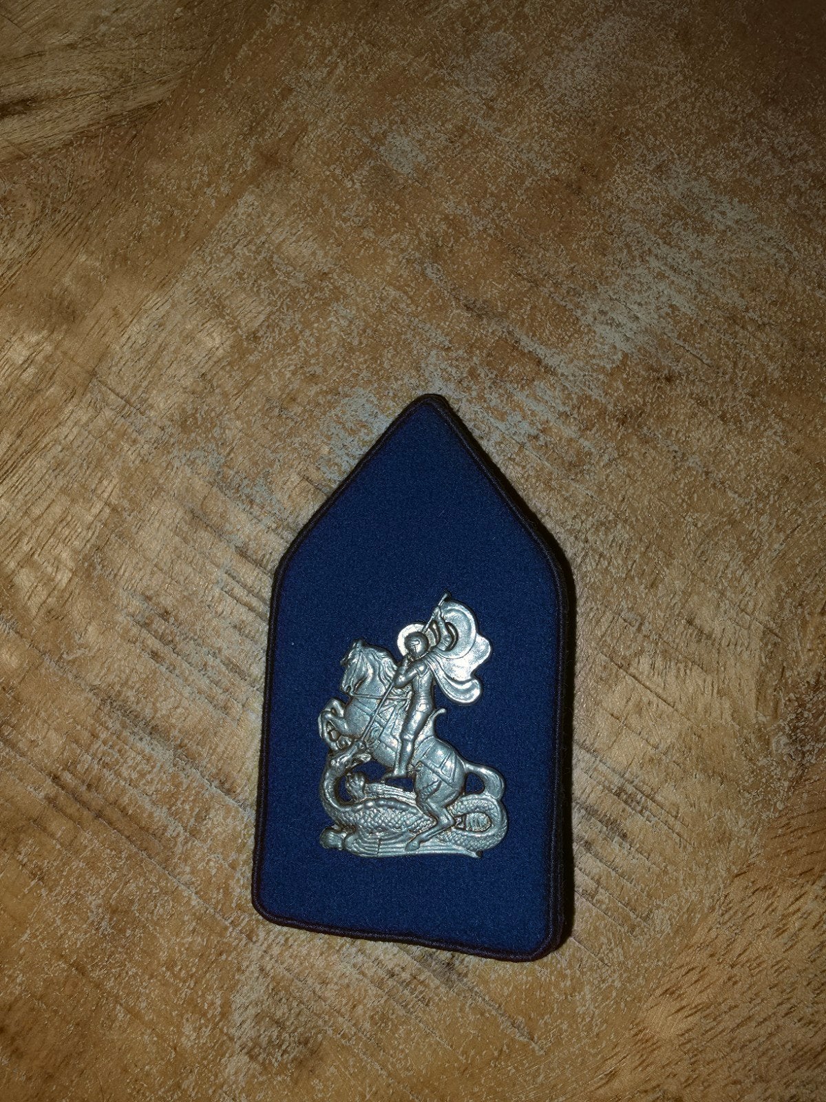 Kraagspiegel Cavalerie/Huzaren KL - St. Joris, Ophalen of Verzenden, Landmacht, Nederland, Embleem of Badge