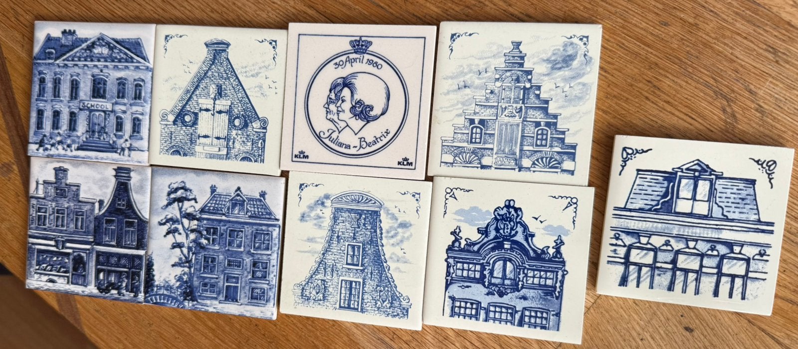 Delfts blauwe KLM tegeltjes, Ophalen