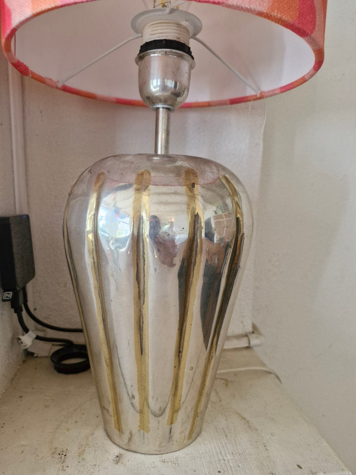 hollywood regency style tafellamp met gouden accenten en sto, Gebruikt, Met kap, Modern, Zilver