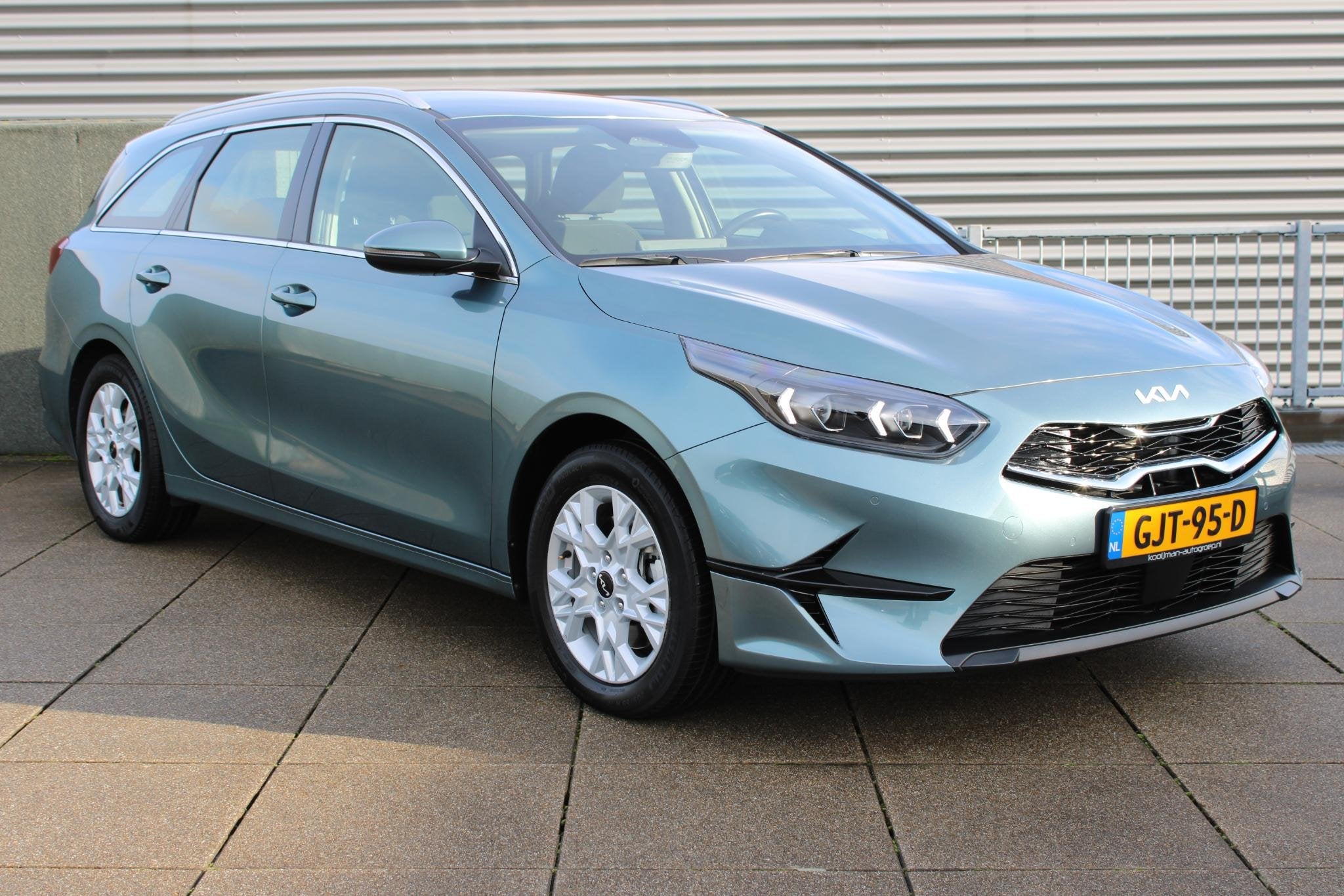 Kia Ceed Sportswagon 1.5 T-GDi DynamicLine NETTO DEAL! FAMIL, Stof, Gebruikt, 610 kg, Origineel Nederlands