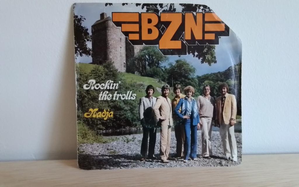 BZN - rockin the trolls, Ophalen of Verzenden, Gebruikt, Pop