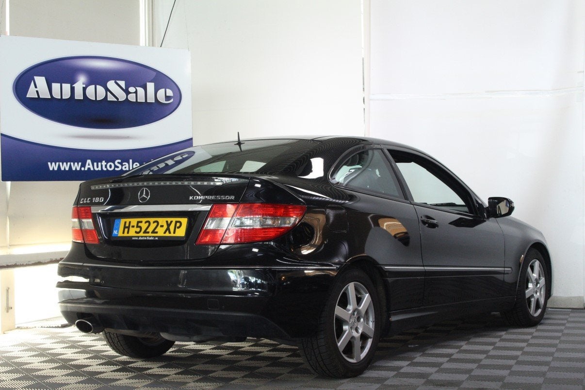 Mercedes-Benz CLC-Klasse 180 K AUT XENON LEDER PANO BLEUT PD, Auto's, Mercedes-Benz, Automaat, Achterwielaandrijving, Gebruikt