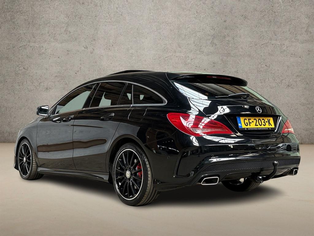 Mercedes-Benz CLA-Klasse 180 AMG Sport Automaat (SCHUIFDAK,, Auto's, Mercedes-Benz, Gebruikt, 4 cilinders, Onderhoudsboekje, 66 €/maand
