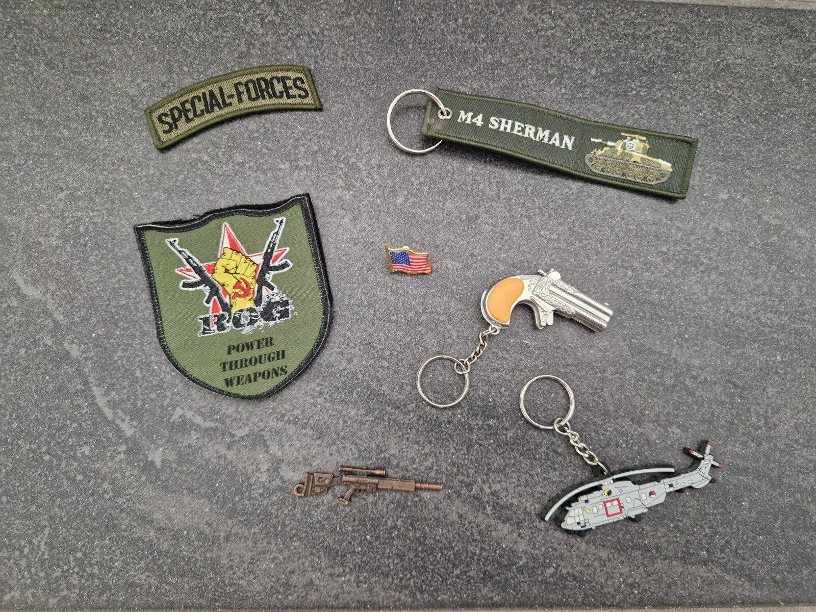 Militaria:sleutelhangers, badges en pin, Ophalen of Verzenden, Landmacht, Amerika, Embleem of Badge