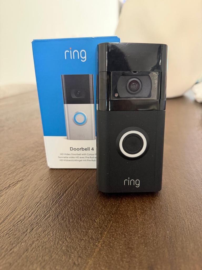 Ring Video Doorbell 4 – Zo goed als nieuw, Ophalen, Bewegingsdetectiesensor, Zo goed als nieuw, Draadloos