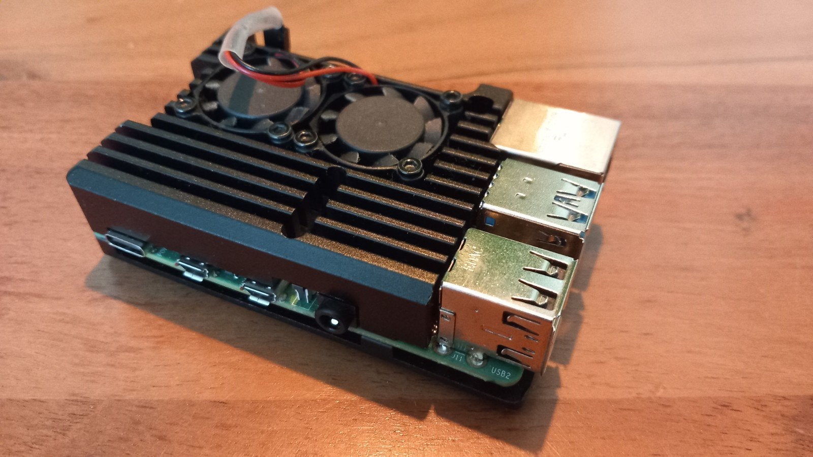 Raspberry Pi 4B 8GB, Case met dual Fan Armor Aluminium, Ophalen of Verzenden, Zo goed als nieuw, Overige typen, DDR4