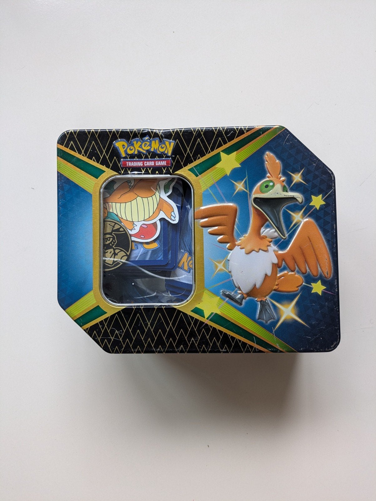 Pokémon blik met 270 kaarten, Ophalen of Verzenden, Zo goed als nieuw, Meerdere kaarten
