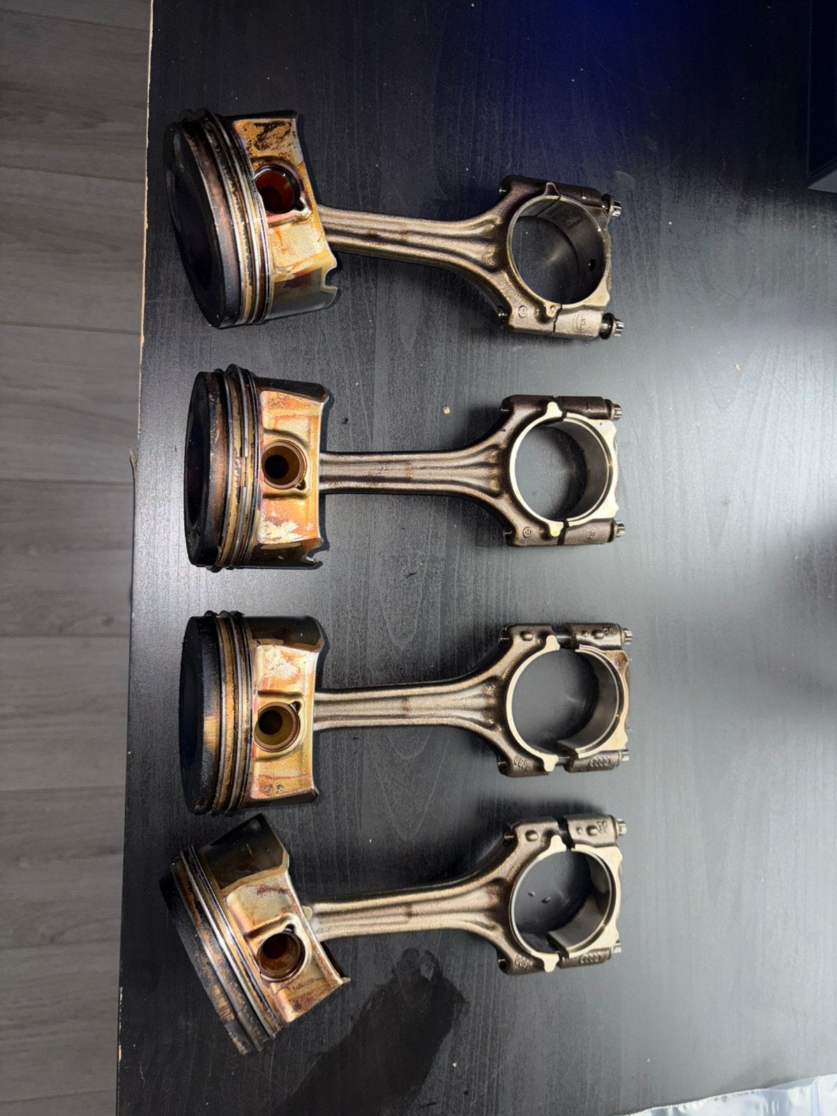 VW Audi 2.0 TFSI EA113 4 Originele Zuigers, Ophalen, Audi