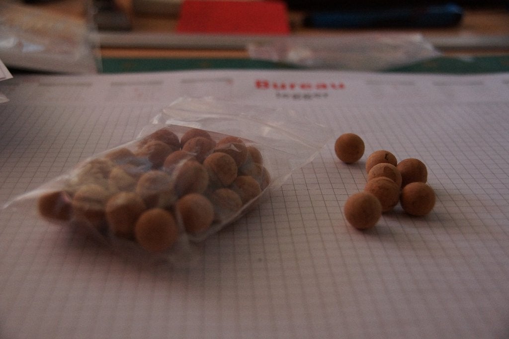 kurken balletjes, Ophalen of Verzenden, Overige materialen, Bruin, Gereedschap of Toebehoren